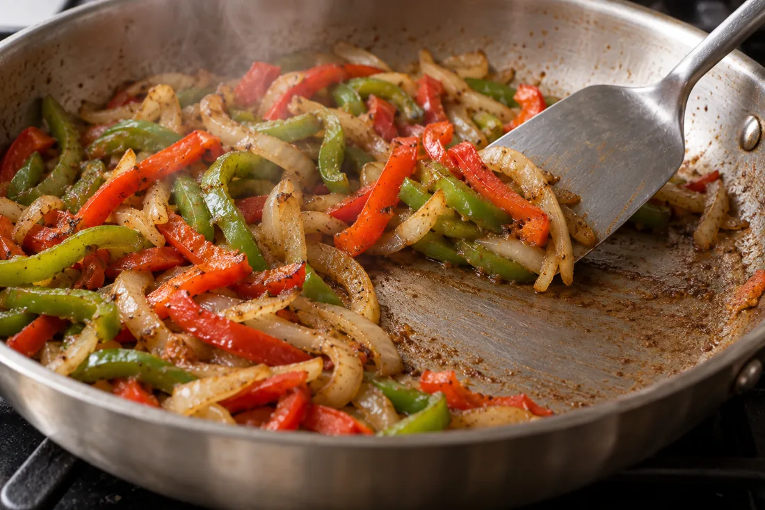 pepper-onion-skillet-evaporation pepper-onion-skillet-evaporation